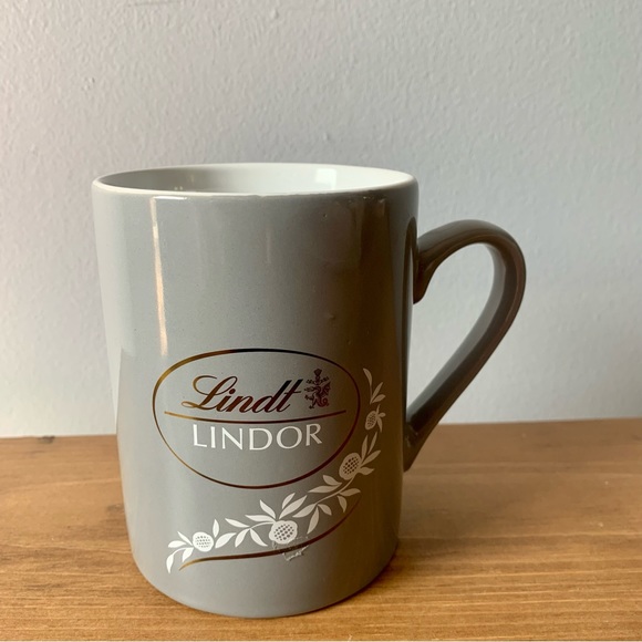 NWOT Lindt Lindor Grey Leaf Embossing Coffee Mug Cup - Picture 2 of 10